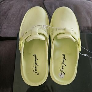 NWOT Free People Clogs Sandals Size  7